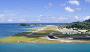 Аэропорт Сейшельские острова - Расположение и Особенности
