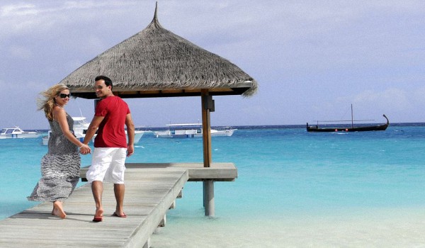 Свадебное-путешествие-на-Мальдивы