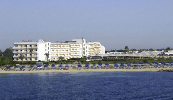 Избранные отели Кипра с хорошим пляжем 2